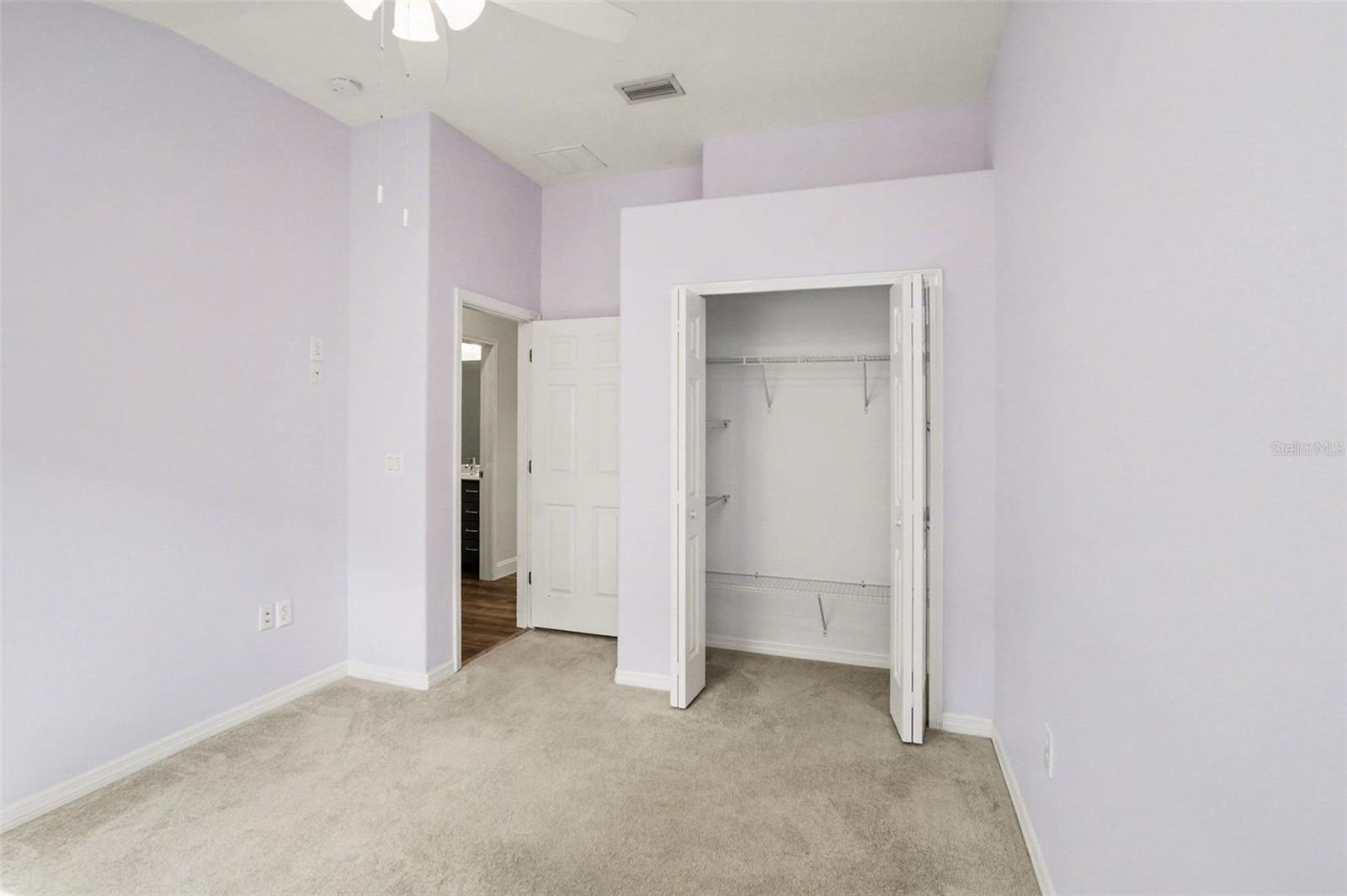 TAMPA BAY GOLF&TENNIS CLB PH V - Residential