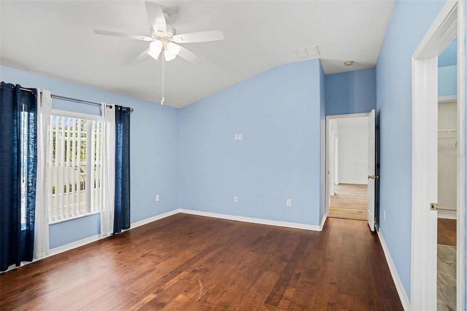 TAMPA BAY GOLF&TENNIS CLB PH V - Residential