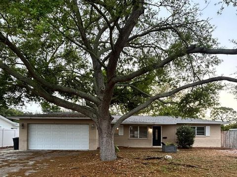 Photo of 6801 17th Street S, St Petersburg, FL 33712 (MLS # TB8486610)