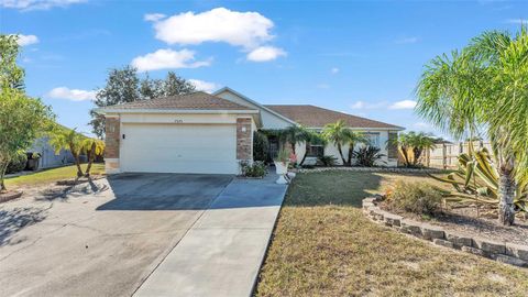 A home in LAKELAND