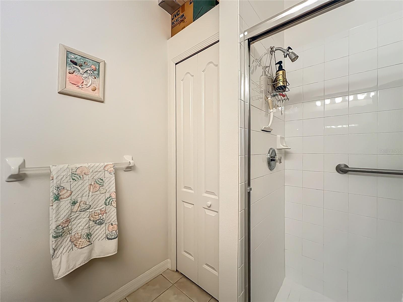 OCEAN SIDE VILLAGE - Residential