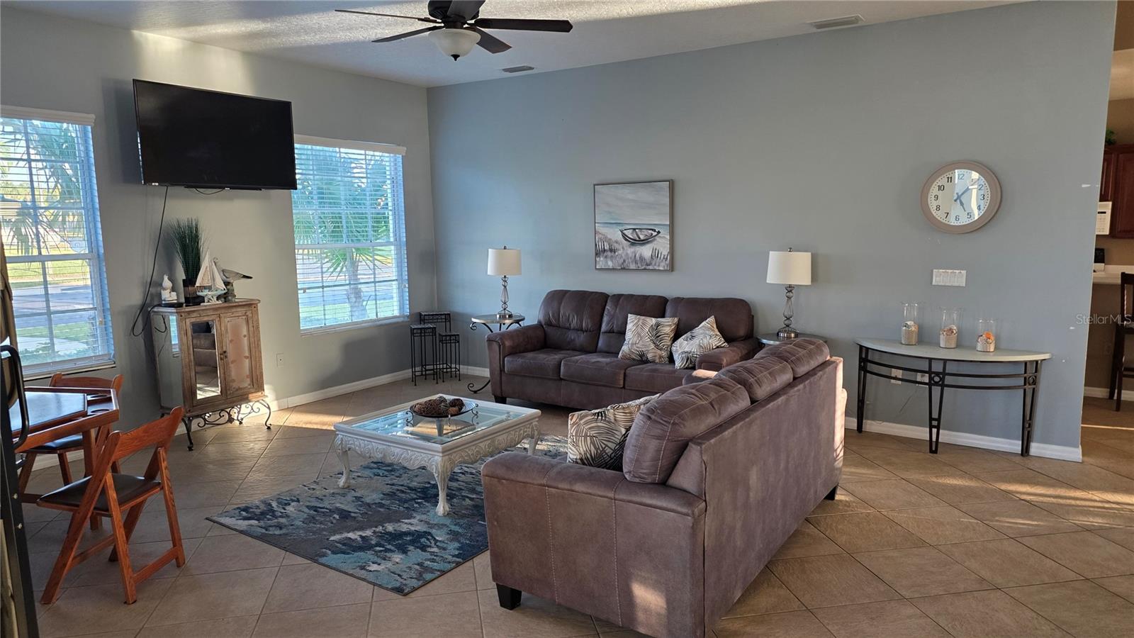 OCEAN SIDE VILLAGE - Residential