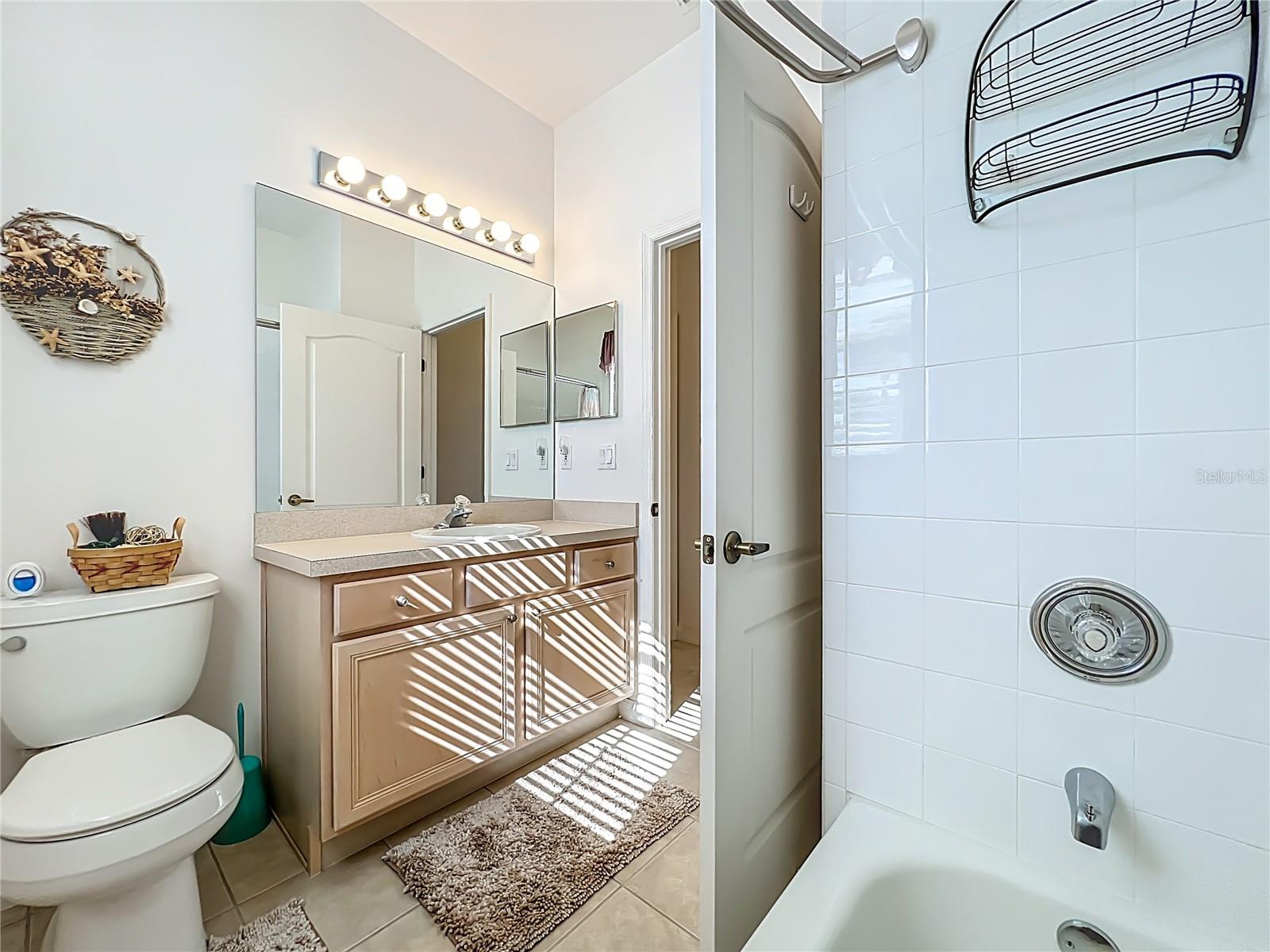 OCEAN SIDE VILLAGE - Residential