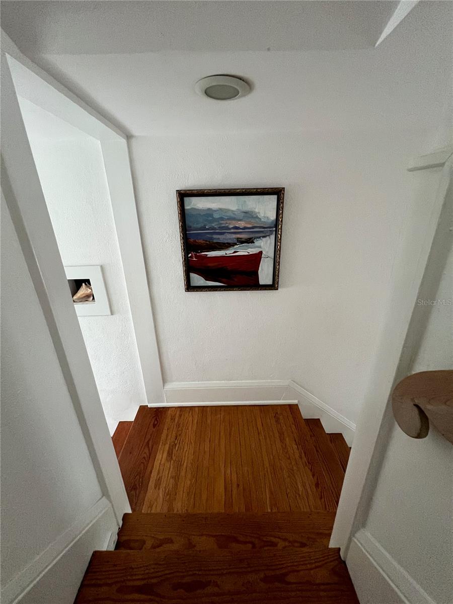 COLLEGE PLACE REP - Residential