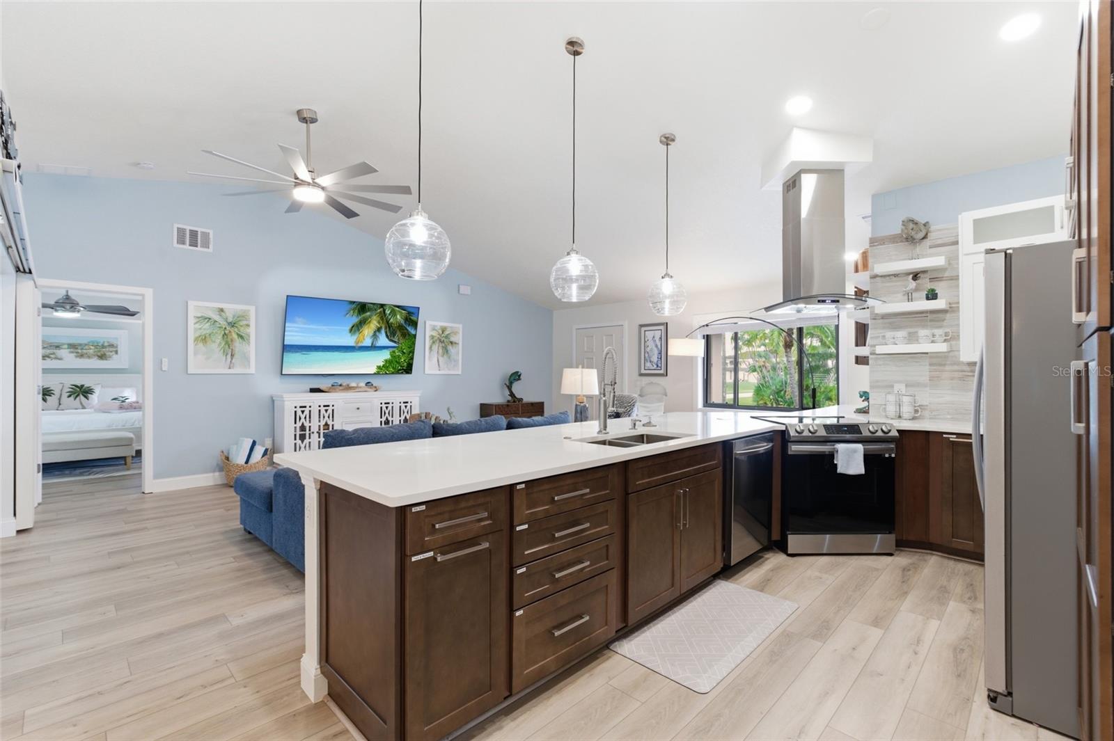 PUNTA GORDA - Residential