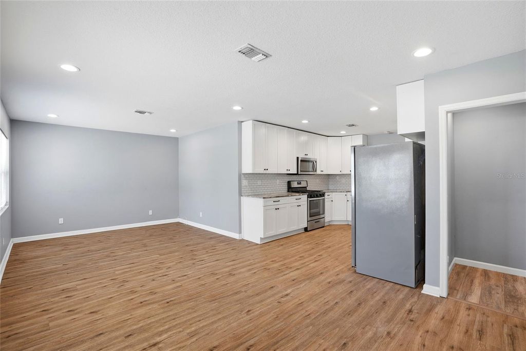 Photo of 5127 4th Avenue S, St Petersburg, FL 33707 (MLS # TB8505839)