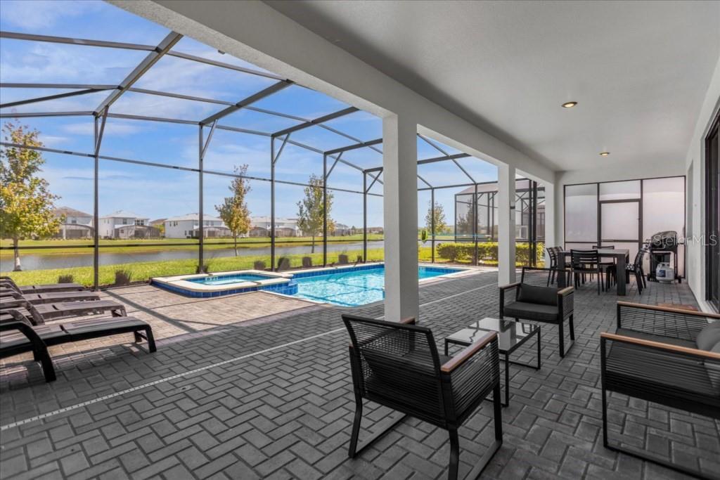 STOREY LAKE PH 3 - Residential