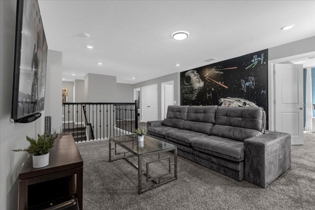 STOREY LAKE PH 3 - Residential