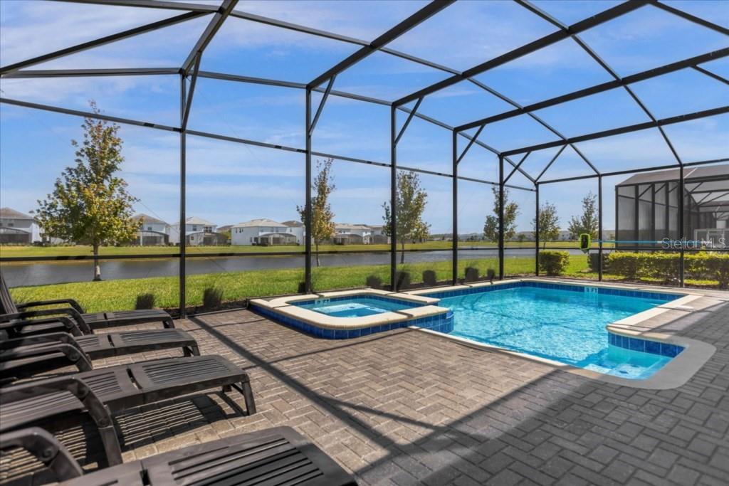 STOREY LAKE PH 3 - Residential