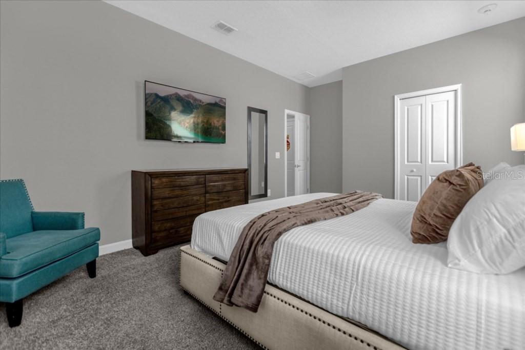 STOREY LAKE PH 3 - Residential