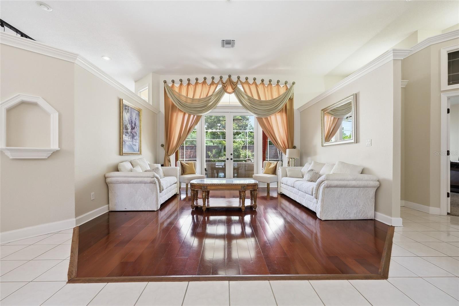 PARK SPGS - Residential