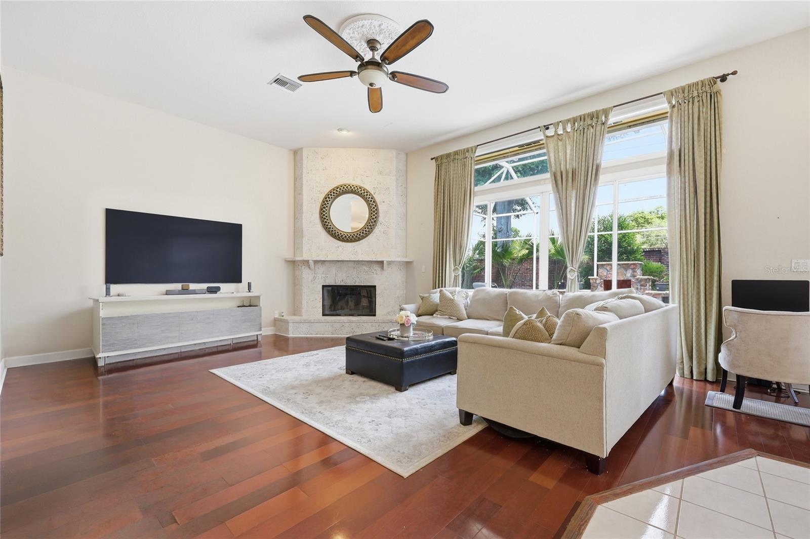 PARK SPGS - Residential