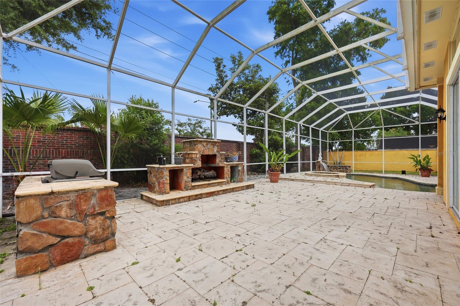 PARK SPGS - Residential