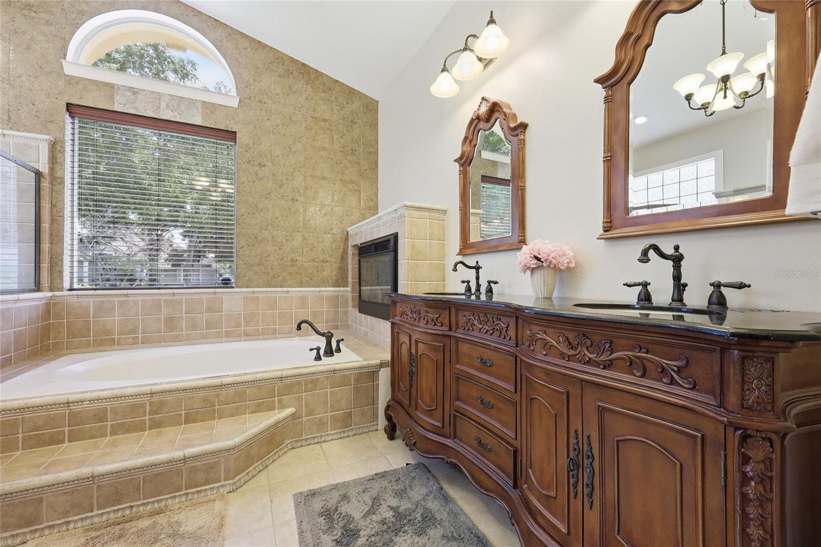 PARK SPGS - Residential