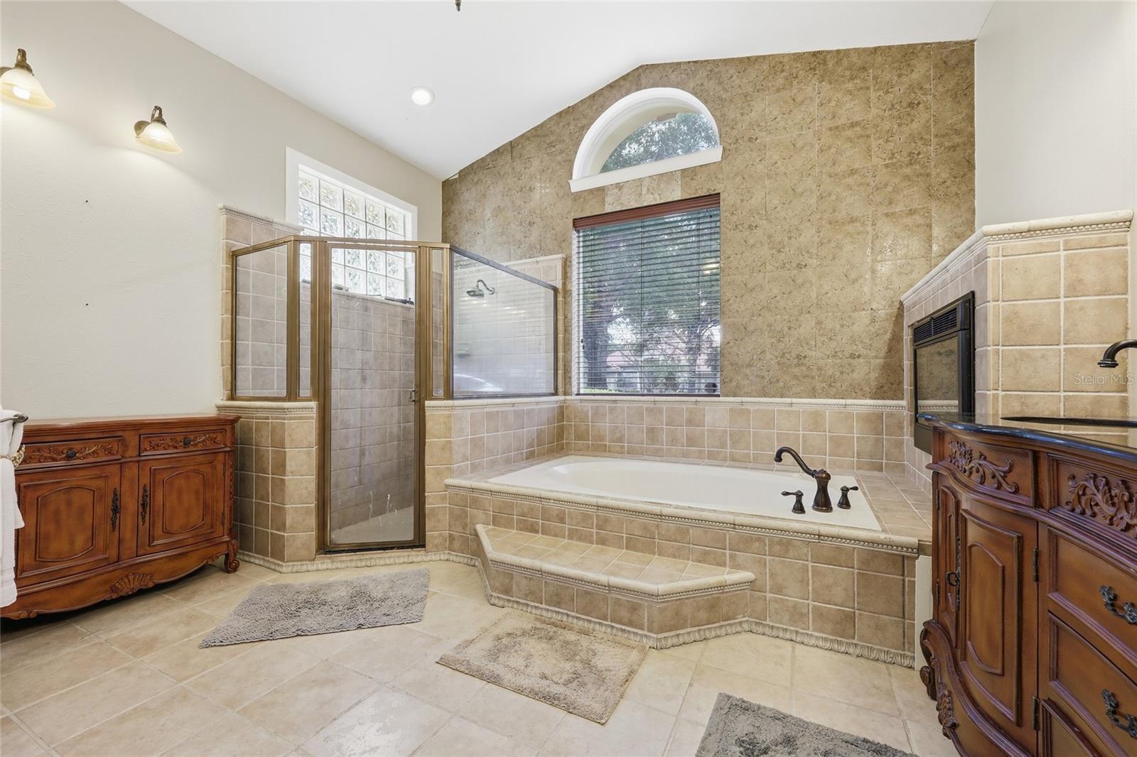 PARK SPGS - Residential