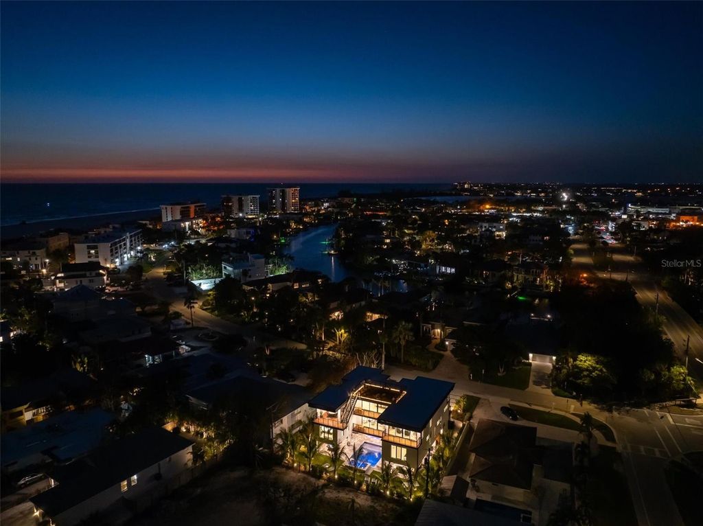 Photo of 540 S Polk Drive, Sarasota, FL 34236 (MLS # A4649684)