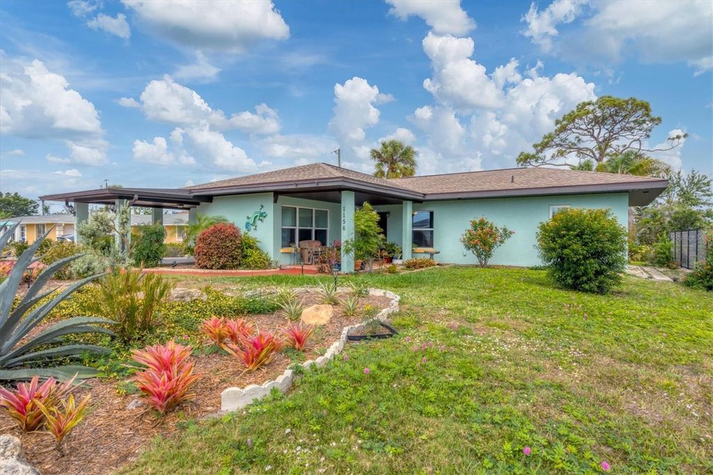 Photo of 1156 Lemon Bay Drive, Venice, FL 34293 (MLS # A4648295)