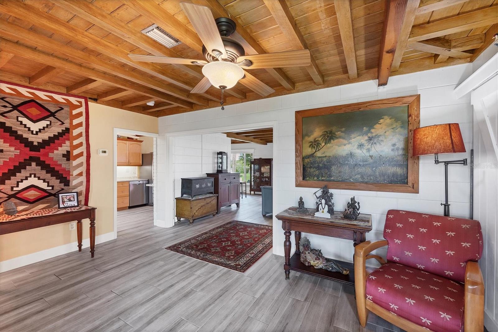 SOUTH VENICE - Residential