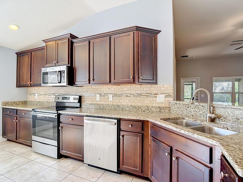 OAK GLEN SUB - Residential