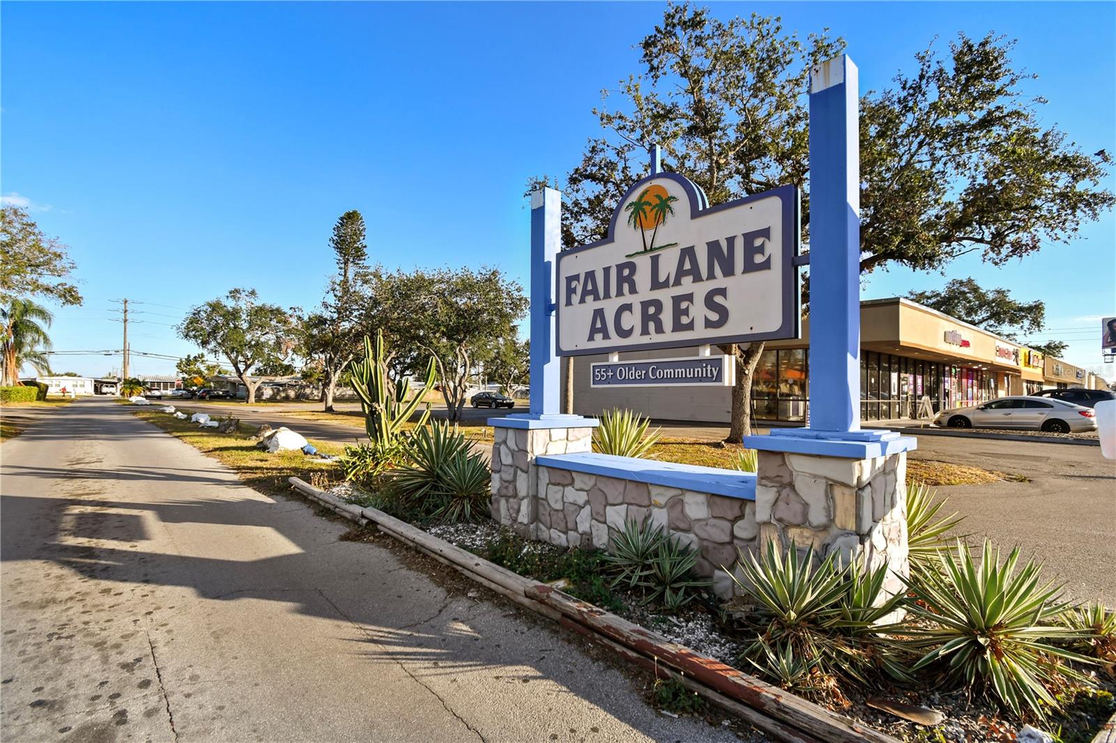 FAIR LANE ACRES SECOND ADD - Residential