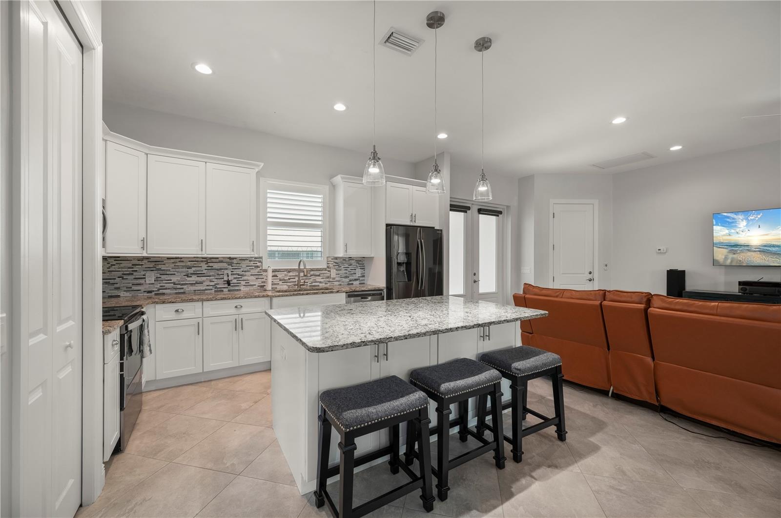 3302 PALM DRIVE