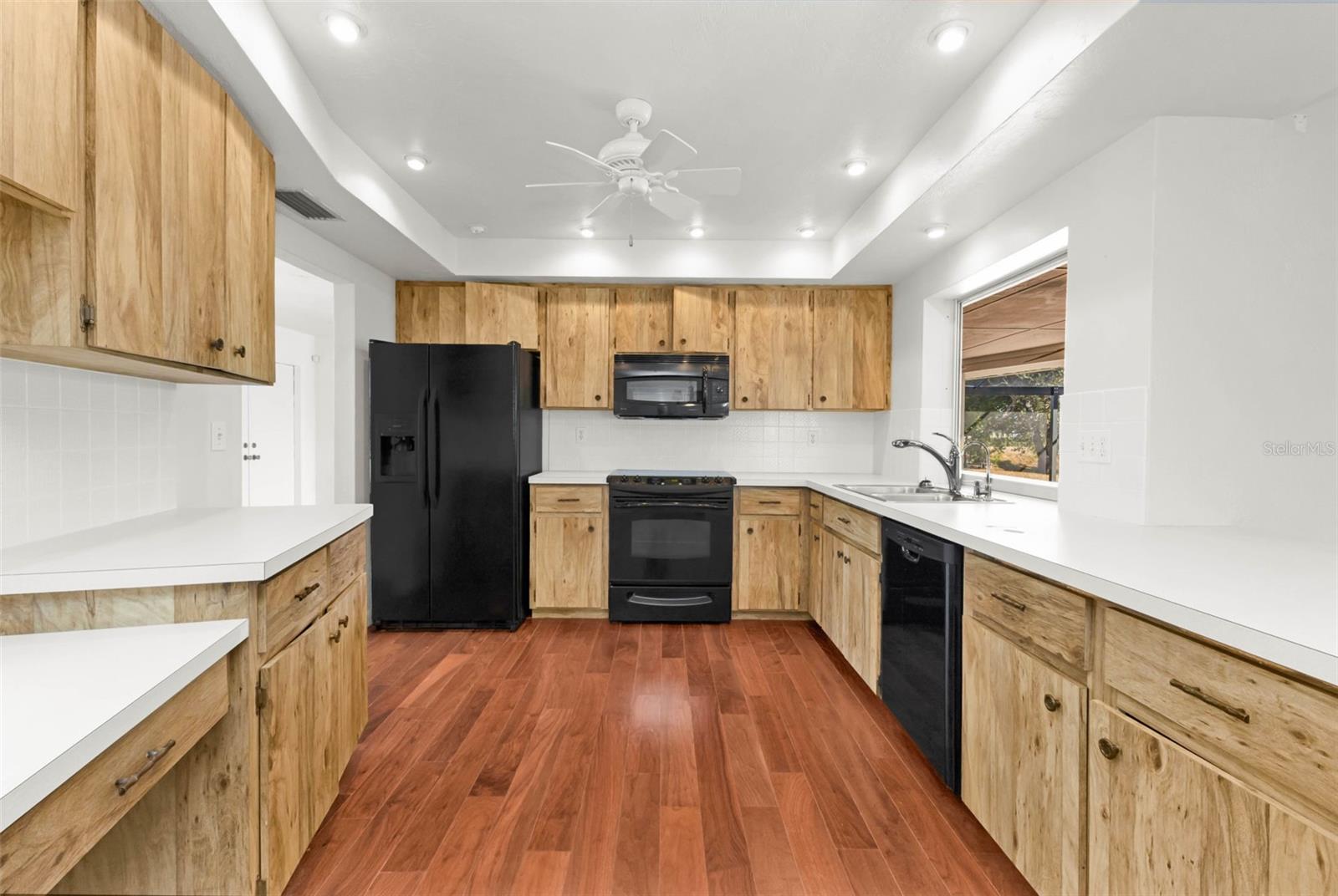 DALELAKE ESTATES - Residential