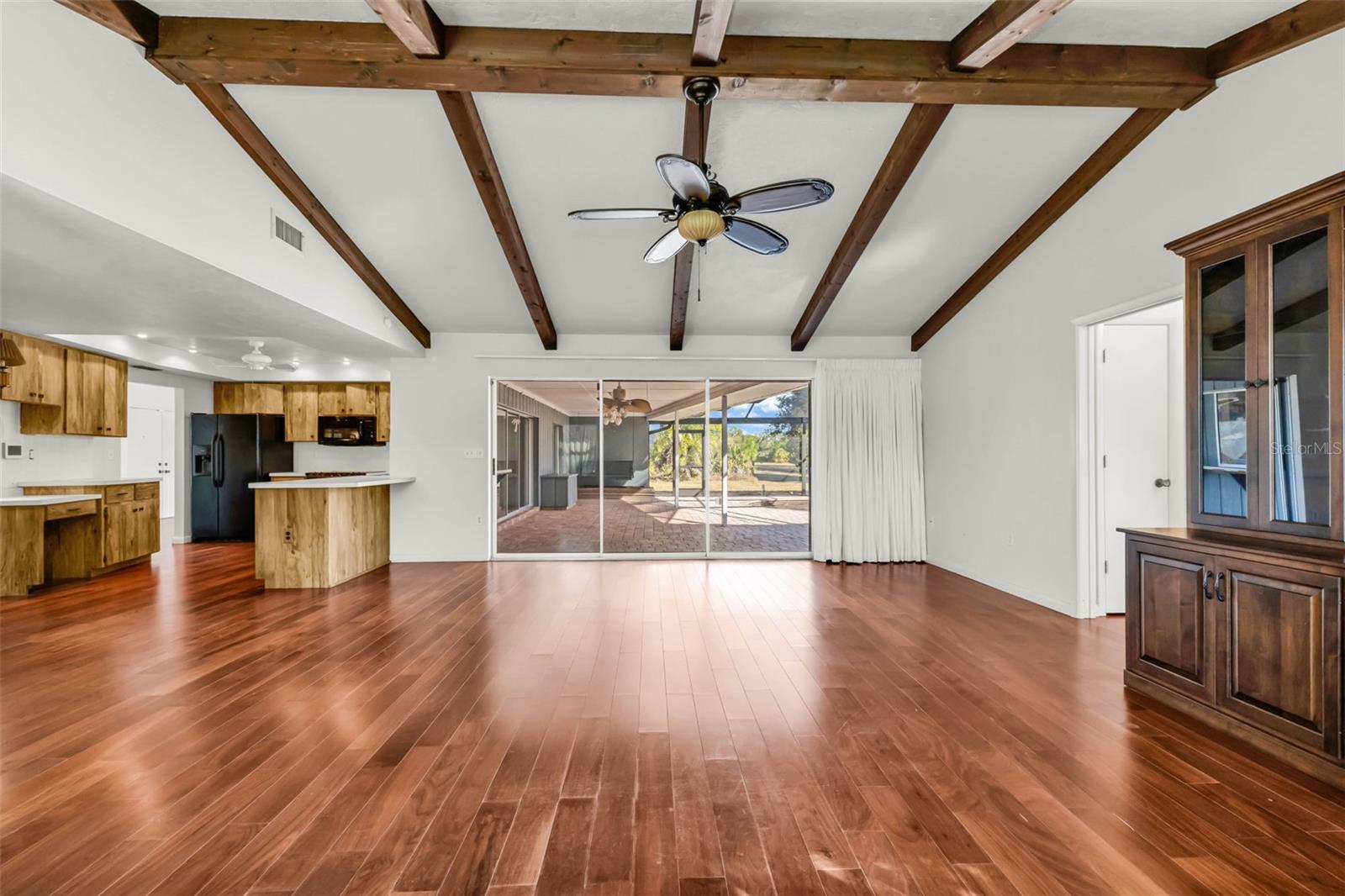 DALELAKE ESTATES - Residential