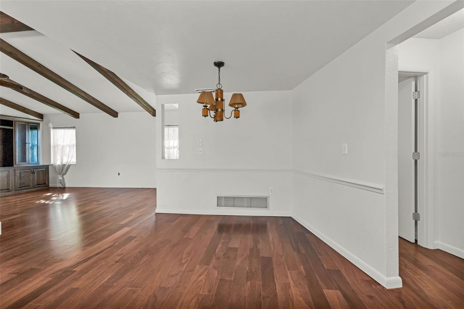 DALELAKE ESTATES - Residential