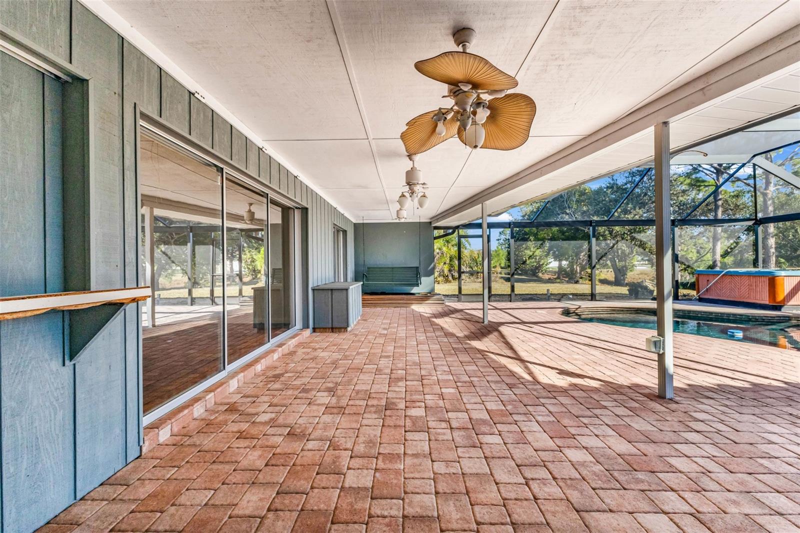 DALELAKE ESTATES - Residential