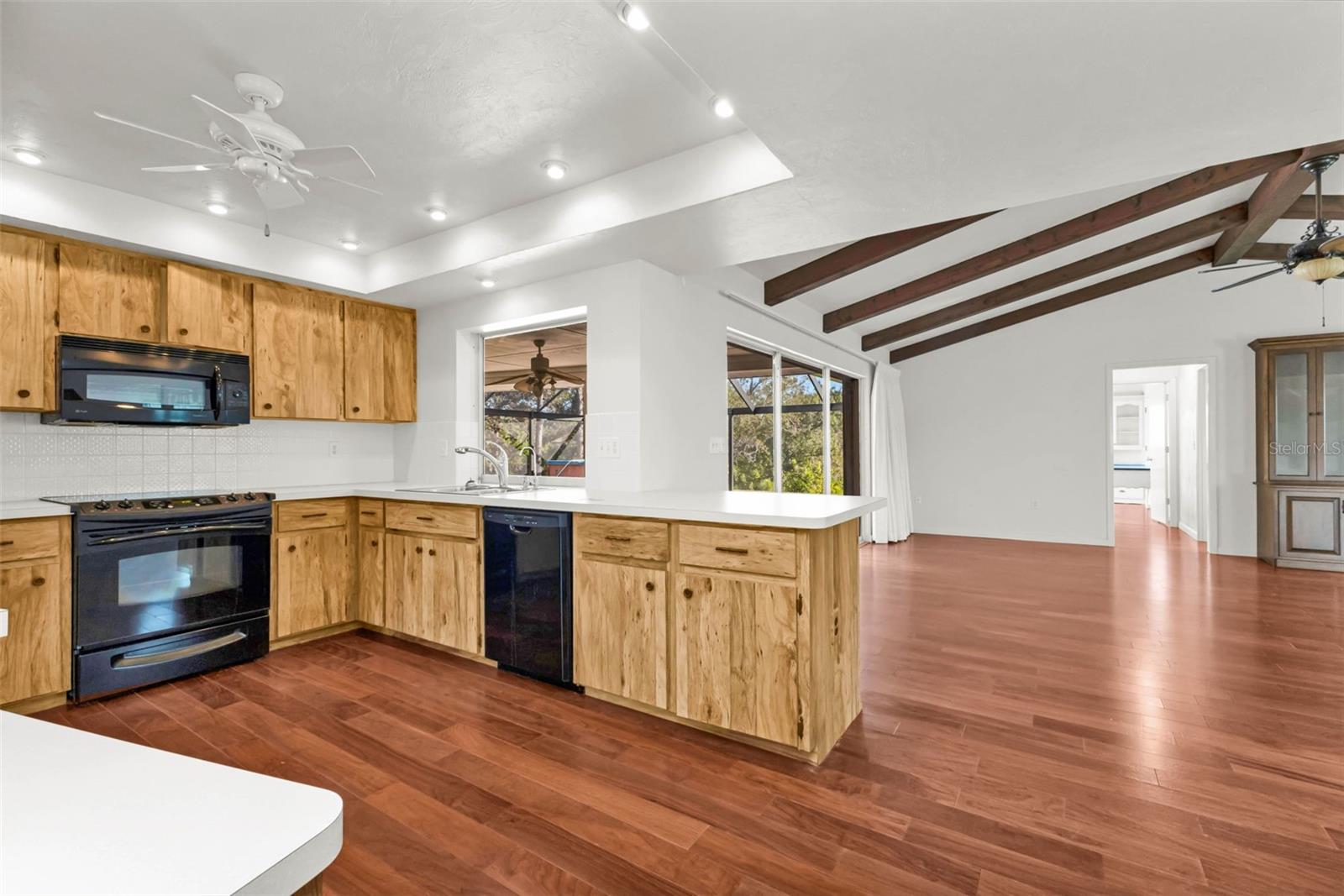 DALELAKE ESTATES - Residential