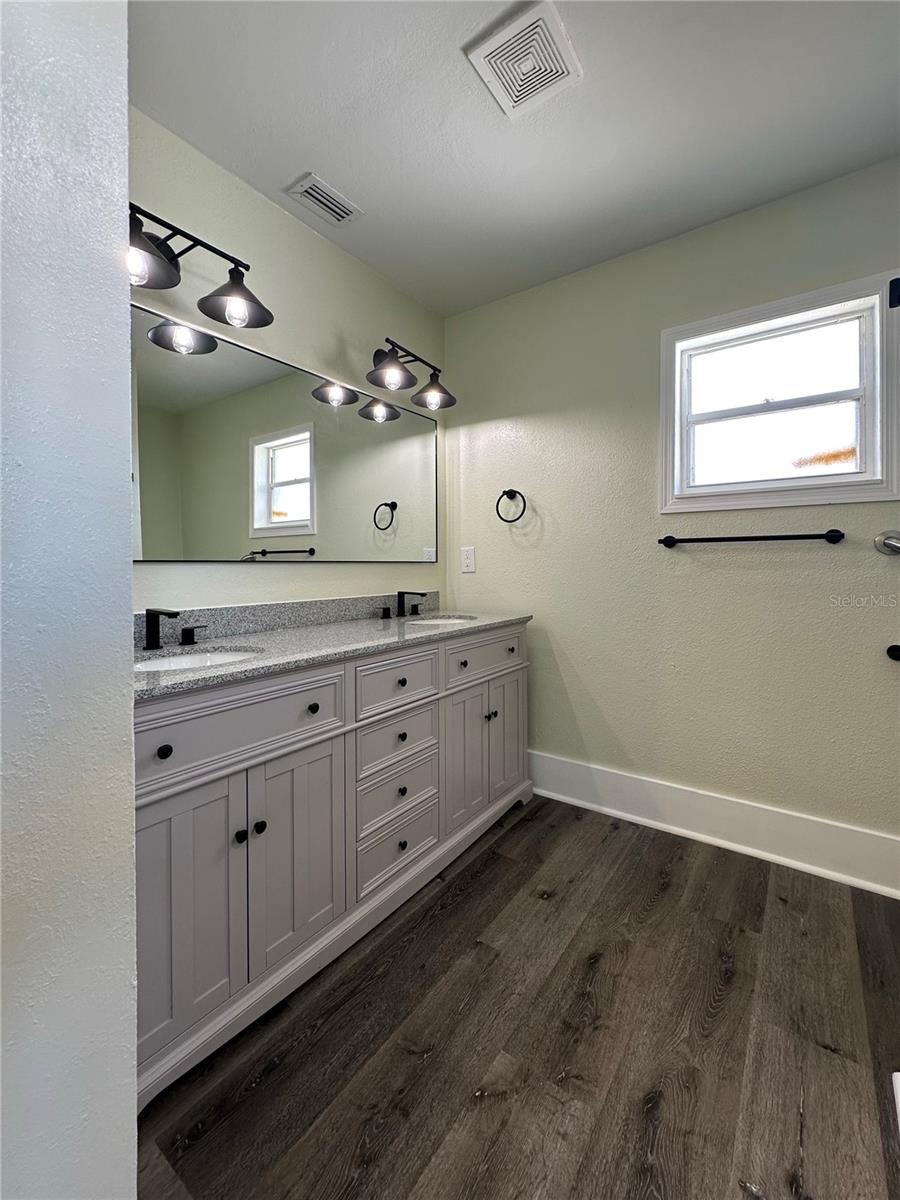 DOGWOOD ESTATES - Residential