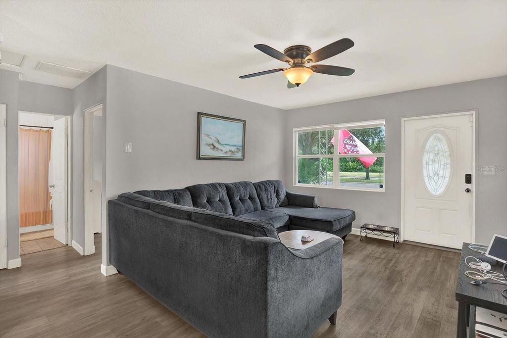 Photo of 727 54th Avenue N, St Petersburg, FL 33703 (MLS # TB8436182)