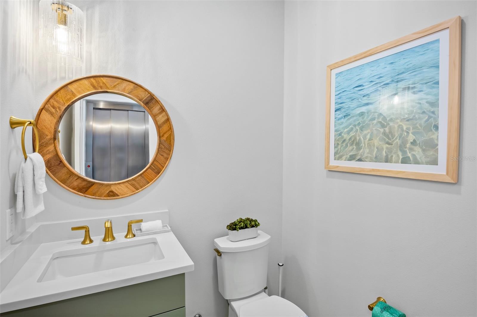 MIRA MAR BEACH - Residential