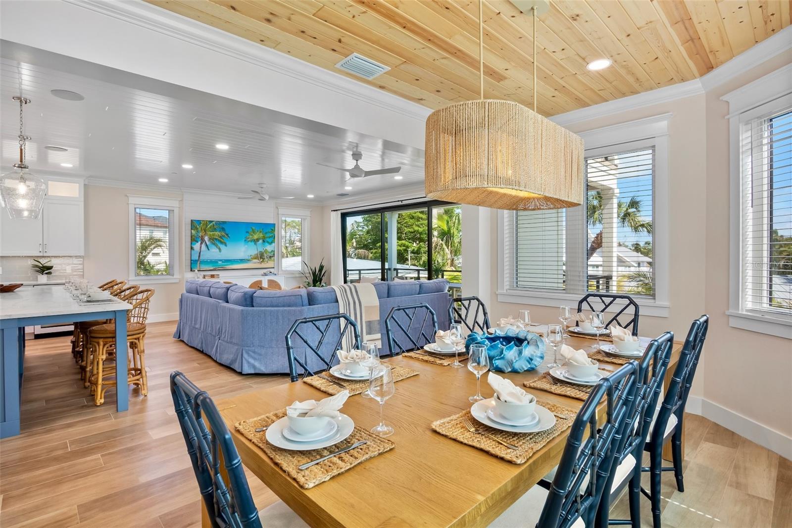 MIRA MAR BEACH - Residential