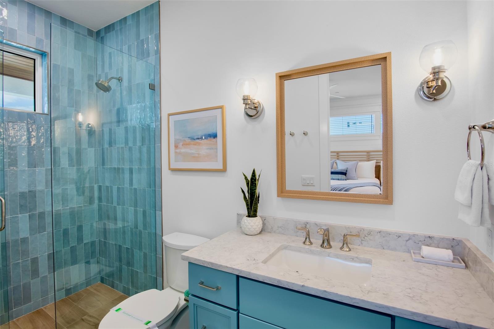 MIRA MAR BEACH - Residential