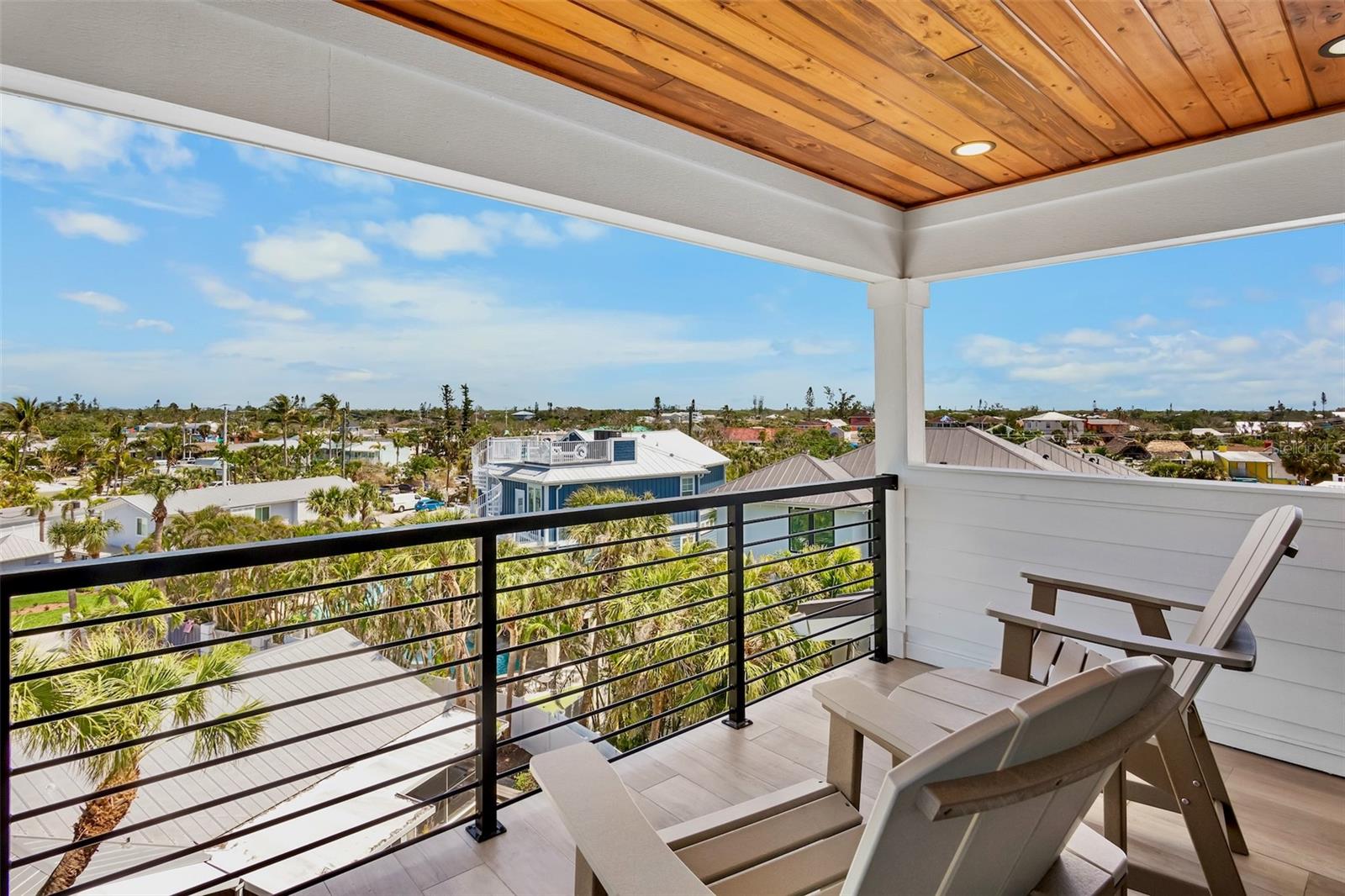 MIRA MAR BEACH - Residential