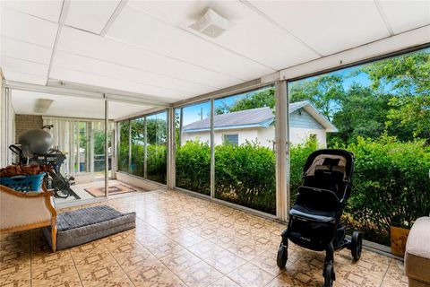 Tiny photo for 2201 Washington Avenue, Eustis, FL 32726 (MLS # O6410137)