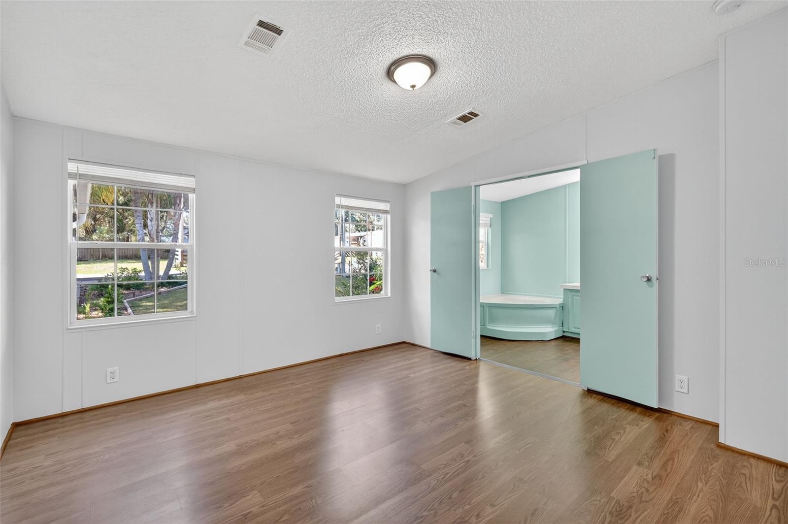 WOODS & LAKES - Residential