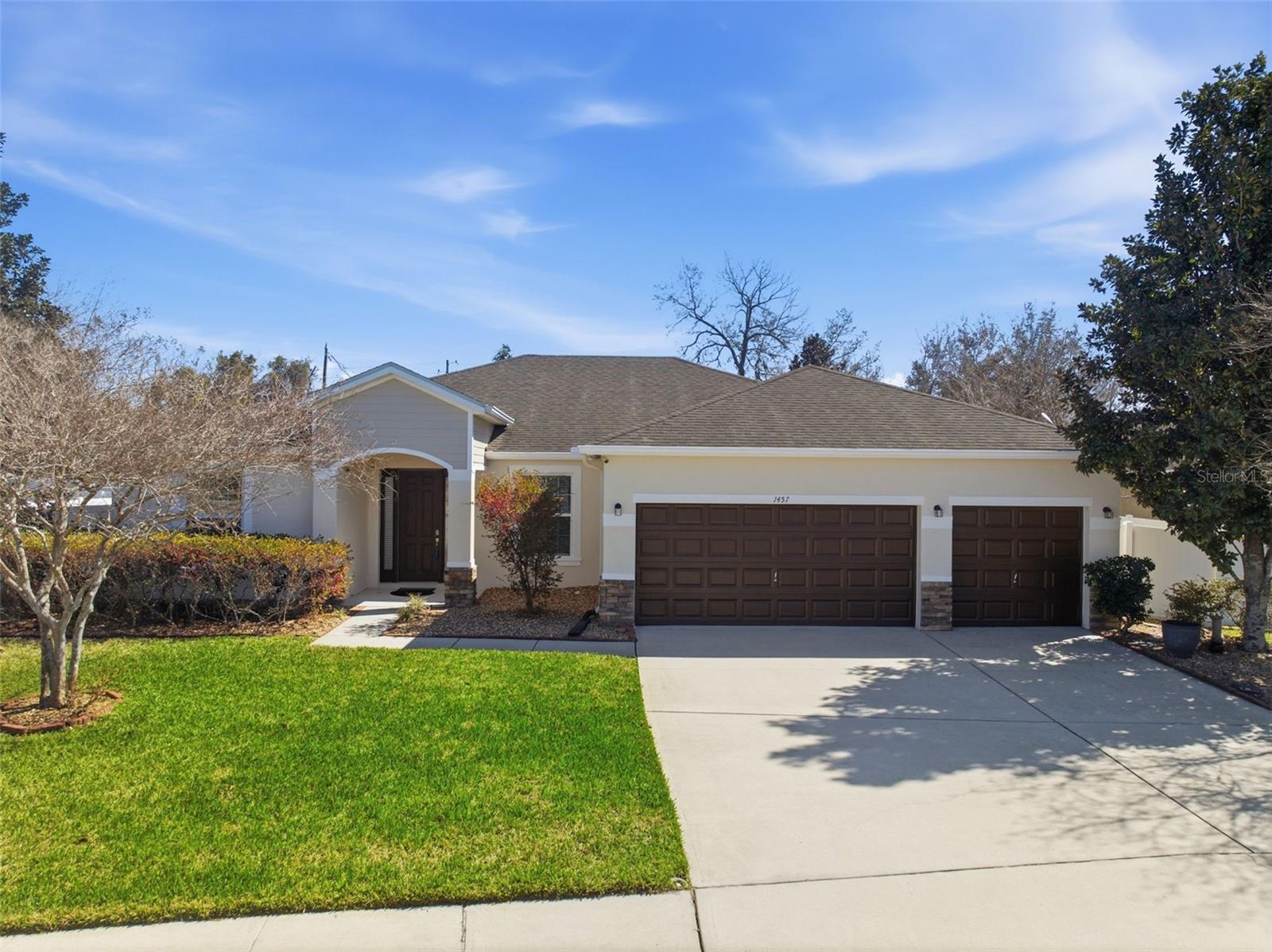 LAKE BATON ESTATES - Residential