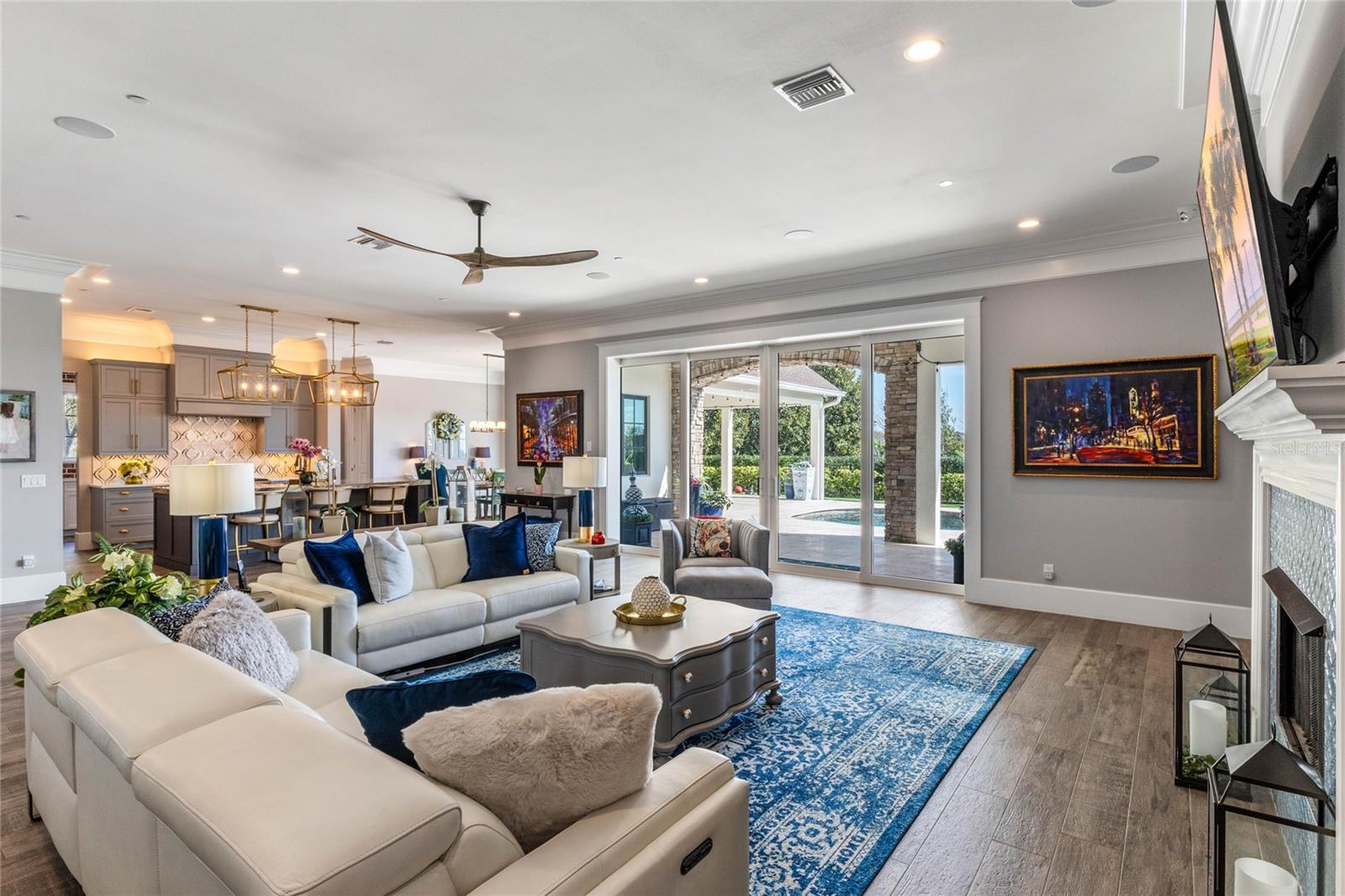 BALDWIN PARKA - Residential