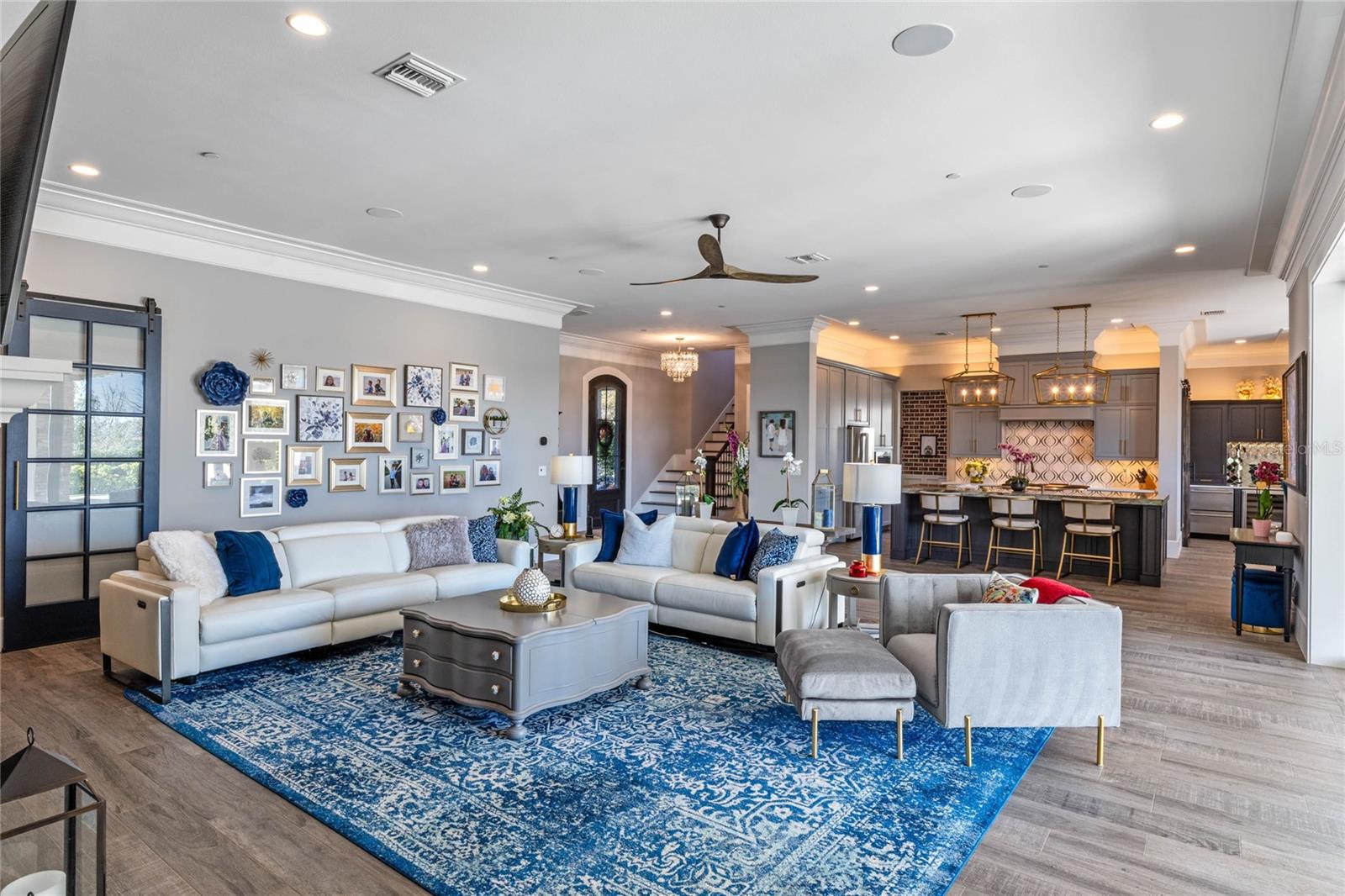 BALDWIN PARKA - Residential