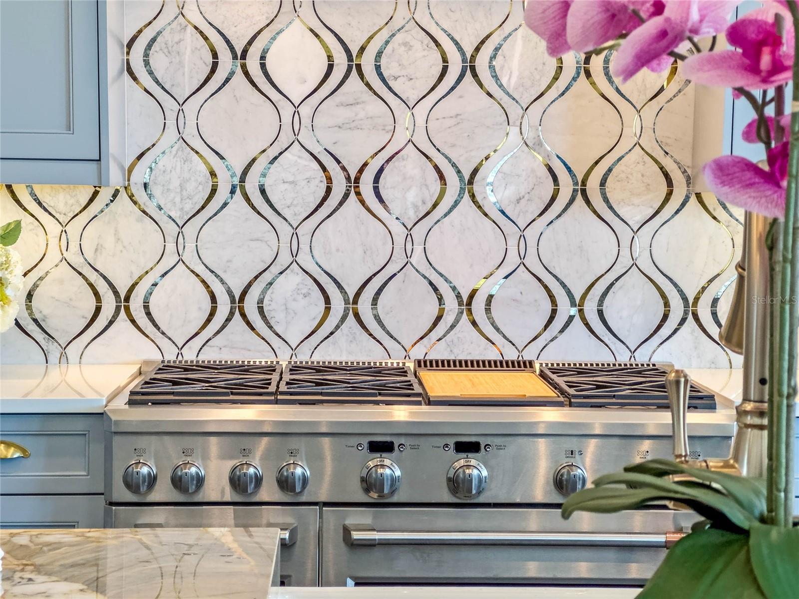 BALDWIN PARKA - Residential