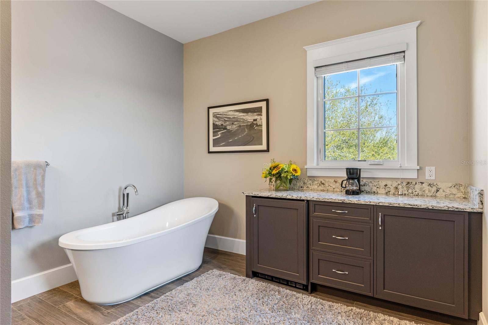 BALDWIN PARKA - Residential