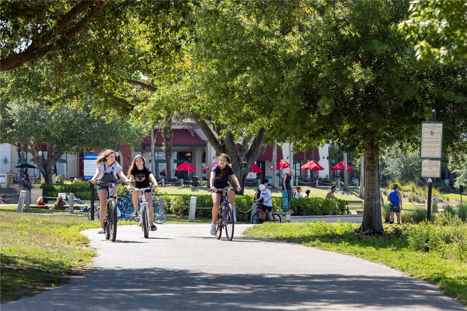 BALDWIN PARKA - Residential