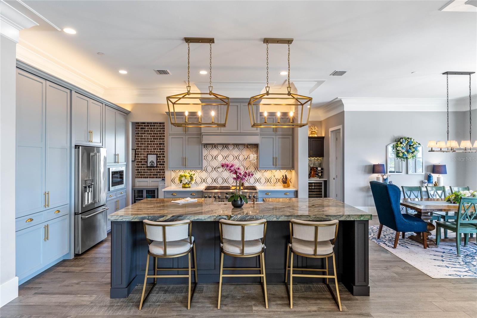 BALDWIN PARKA - Residential