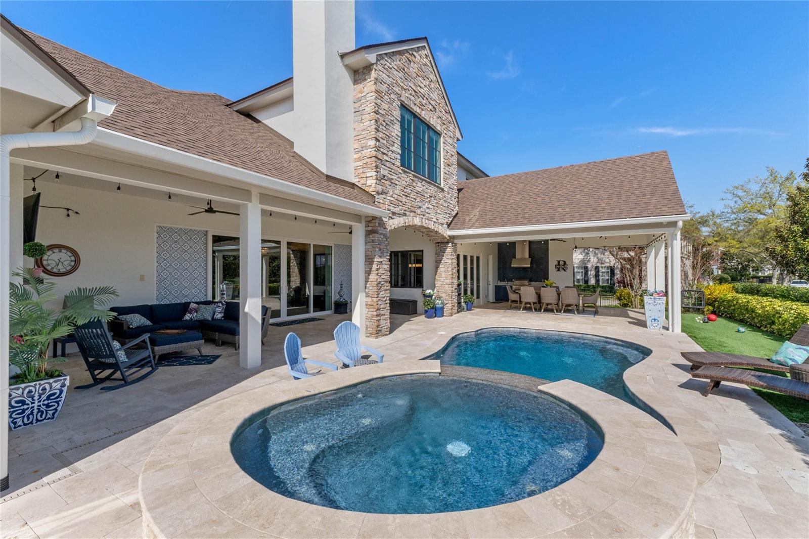 BALDWIN PARKA - Residential