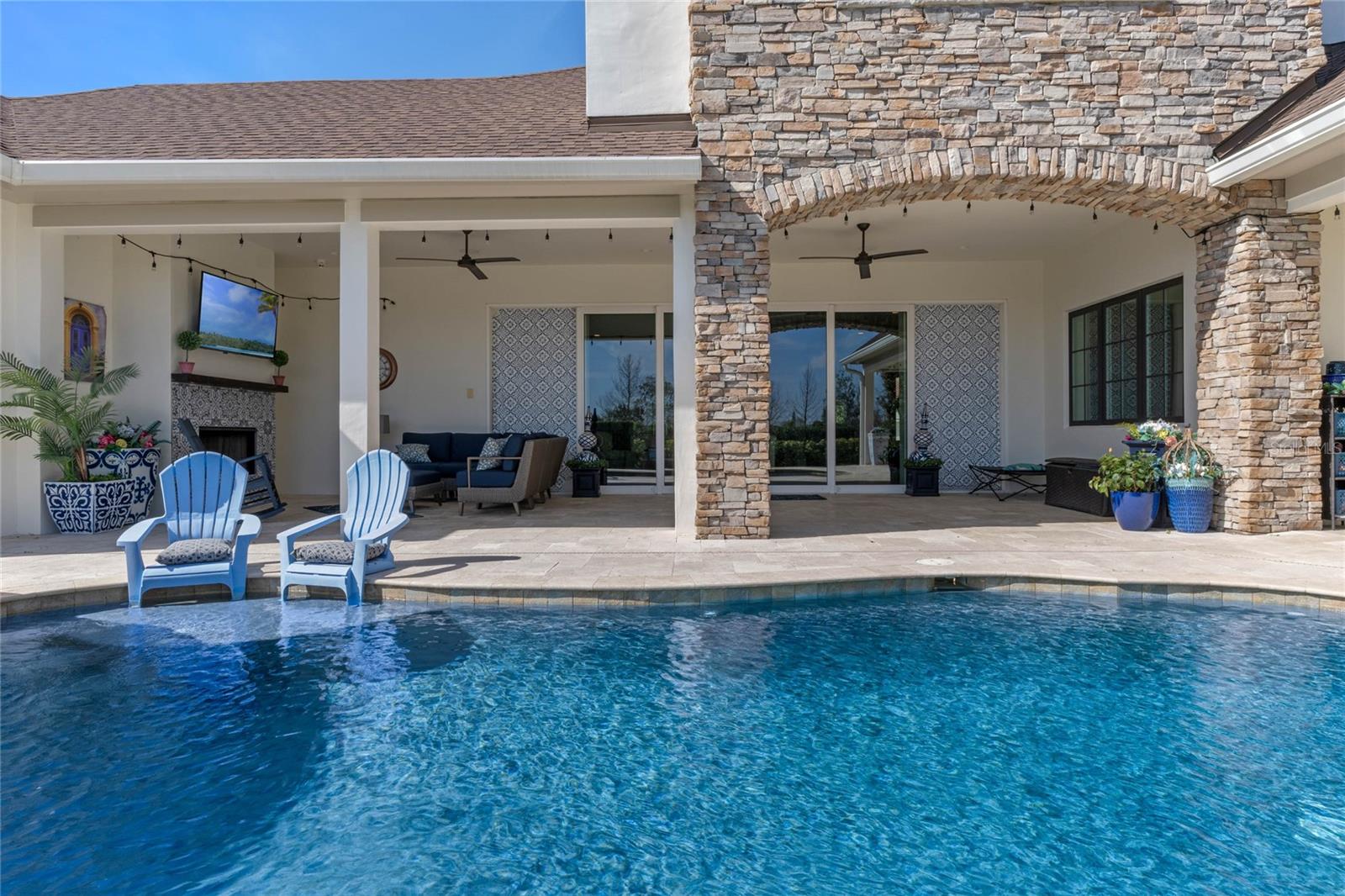 BALDWIN PARKA - Residential