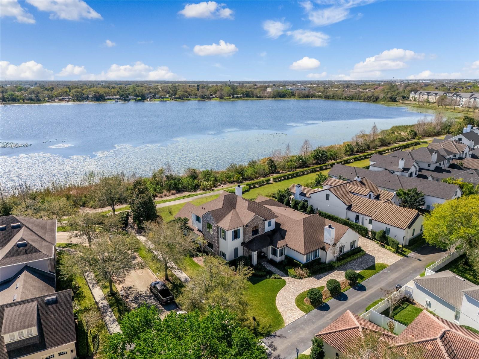 BALDWIN PARKA - Residential