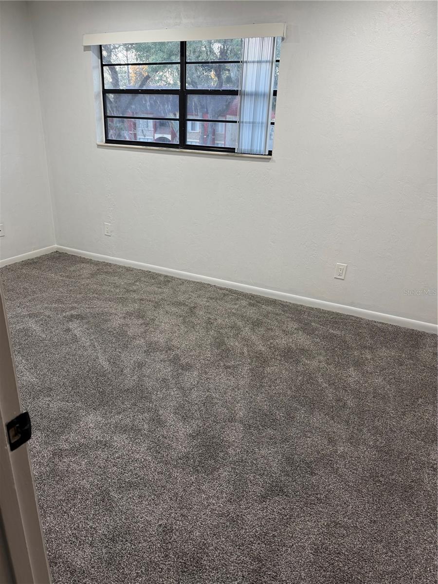 4123 SW 15TH PLACE 2