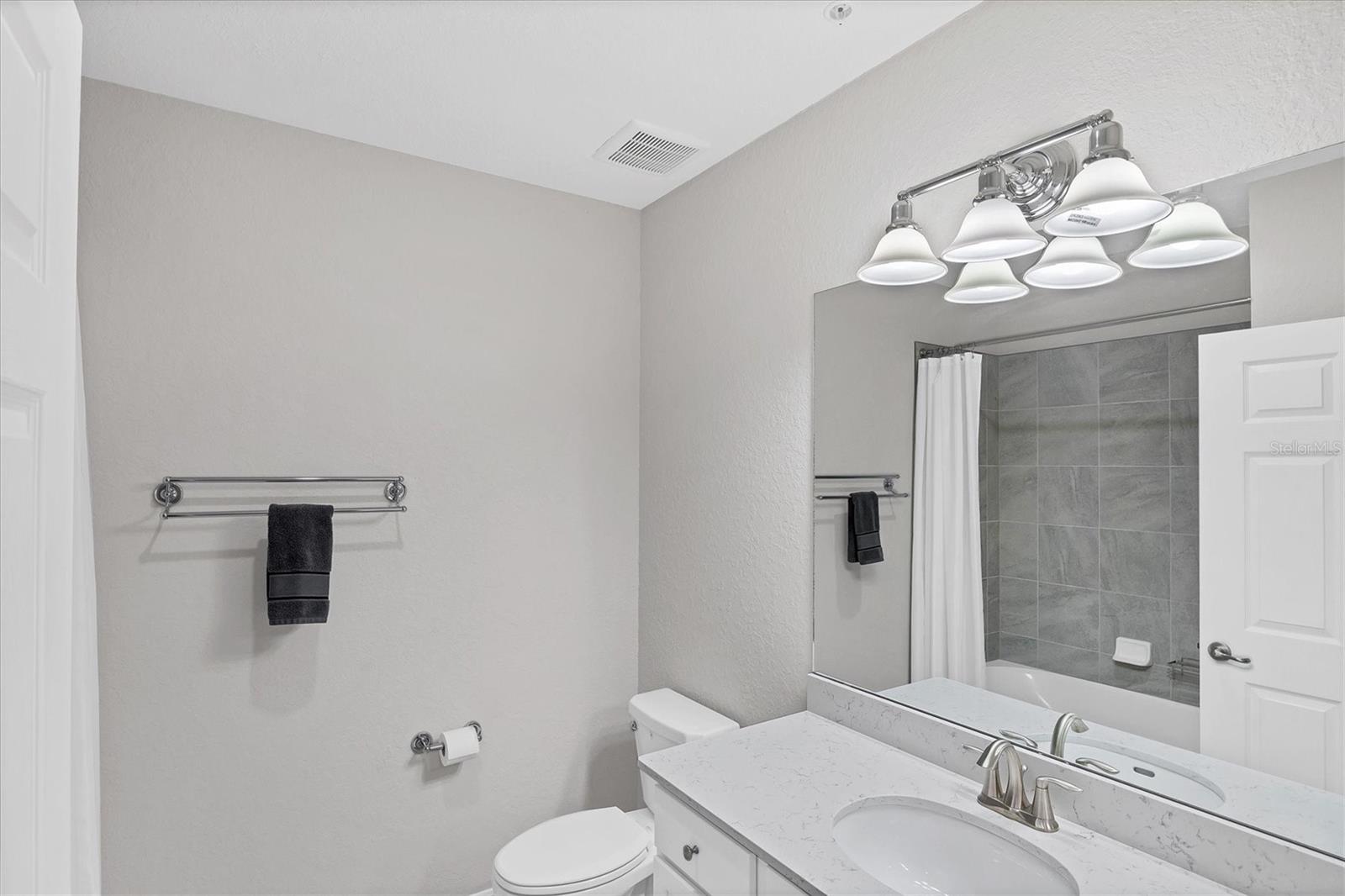 SARASOTA NATIONAL - Residential